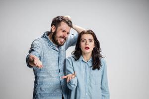 So versucht Sie ein toxischer Partner zu manipulieren