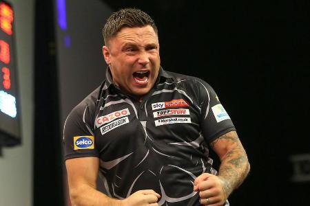 Unglaublich, aber wahr: Den Sieg bei der Weltmeisterschaft lässt sich die PDC mittlerweile 589.000 Euro kosten. Top-Favorit ...