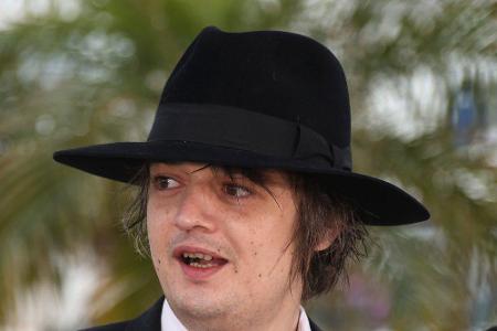 Bei Musiker Pete Doherty (42) ging dieses Jahr alles ganz schnell: Erst bestätigte ein Sprecher Ende September die Verlobung...