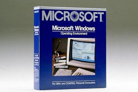 Microsoft veröffentlicht zum Jahresende den Prototypen von Windows 1.0. Es ist das erste Betriebssystem für den PC, das mit ...