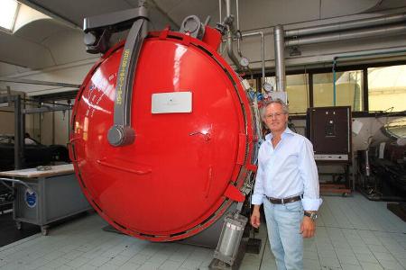 Kleinserien-Hersteller Pagani, Autoklaven