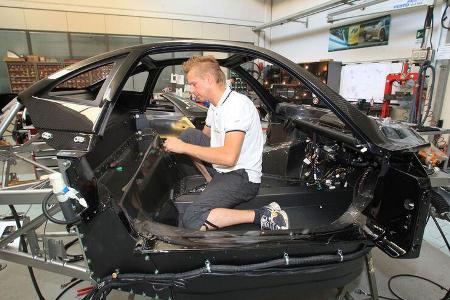 Kleinserien-Hersteller Pagani, Fertigung