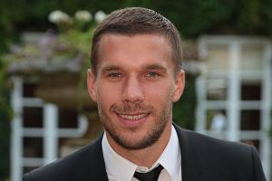 Lukas Podolski: Joshua Kimmich wird "an den Pranger gestellt"
