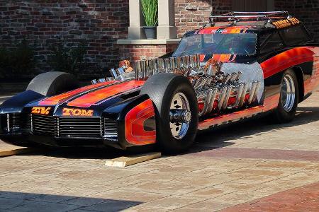 TV Tommy Ivo Showboat slingshot dragster Auktion vier V8
