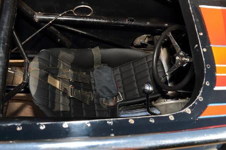 TV Tommy Ivo Showboat slingshot dragster Auktion vier V8