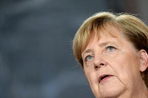 Merkel zu Impf-Debatte: "Vielleicht macht sich Kimmich darüber noch Gedanken"