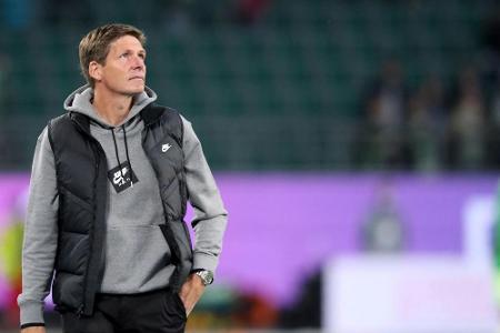 Trotz Eintracht-Sieg bei den Bayern: Glasner sieht Steigerungspotenzial Trotz Eintracht-Sieg bei den Bayern: Glasner sieht Steigerungspotenzial