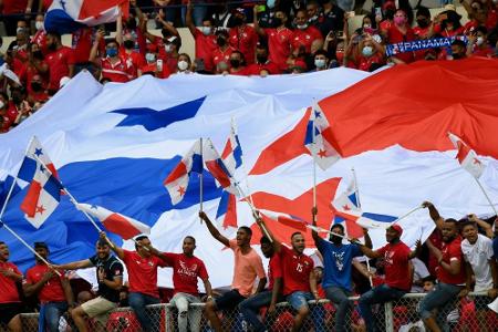 Nach homophoben Gesängen: Panama muss Geisterspiel bestreiten Nach homophoben Gesängen: Panama muss Geisterspiel bestreiten