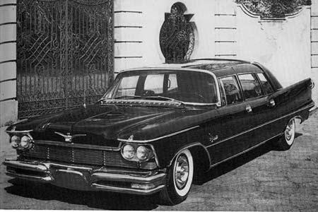 Chrysler Crown Imperial als Papa-Mobil.