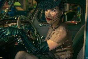 Dita von Teeses Packard Limousine unterm Hammer