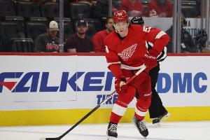 Knappe Niederlage für Seider beim NHL-Debüt