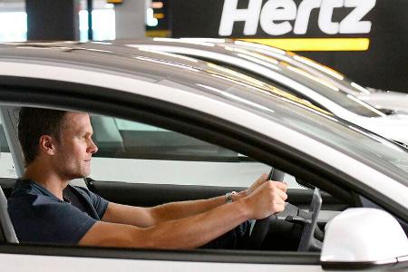 Hertz kauft 100.000 Tesla