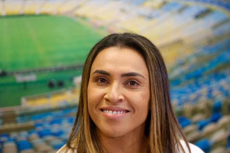 Fußballlegende Marta infizierte sich ebenfalls mit dem Virus. Das gab der Fußballverband CBF am 17. November bekannt. Die se...