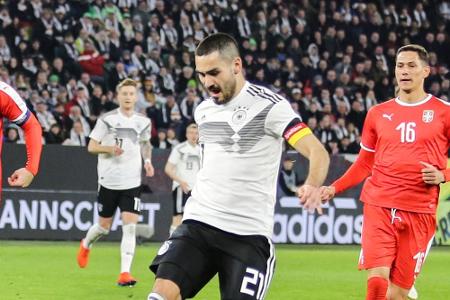 Fußball-Profi Ilkay Gündogan ist am 21. September positiv auf das Coronavirus getestet worden. Das gab sein Verein Mancheste...