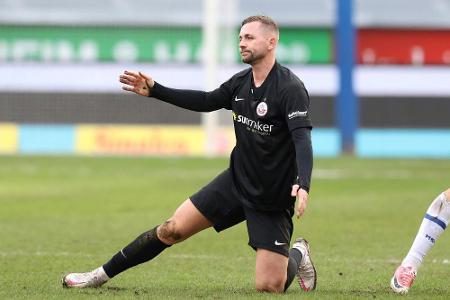 Rostock muss sich mit Remis im Kellerduell begnügen Rostock muss sich mit Remis im Kellerduell begnügen