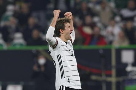 Jahresabschluss in Armenien: Ter Stegen im Tor, Müller als Kapitän Jahresabschluss in Armenien: Ter Stegen im Tor, Müller als Kapitän