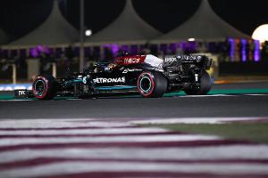 Mercedes mit besserem Start