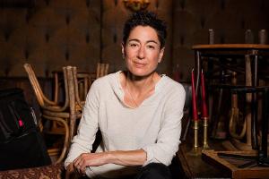 Dunja Hayali zeigt sich bei "Her Story" von ihrer verletzlichen Seite