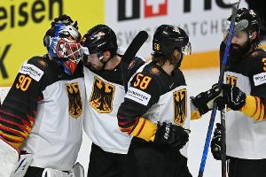 Deutschland Cup: DEB-Team startet mit Sieg gegen Russland