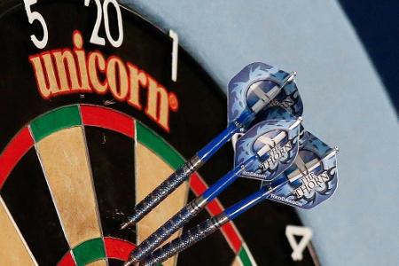 16-jähriger Schmutzler fährt zur Darts-WM