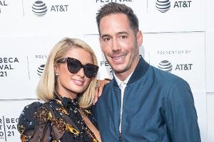 Besondere Flitterwochen für Paris Hilton und Carter Reum