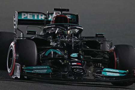 Hamilton holt Pole Position in Katar - Untersuchung gegen Verstappen