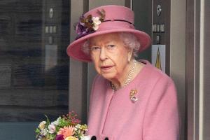 Rückflug mit Helikopter: Queen Elizabeth II. ist wieder in Windsor
