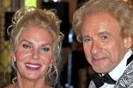 Thomas Gottschalk und Karina Mroß bestätigten ihre Beziehung Anfang 2019. Thomas Gottschalk und Karina Mroß bestätigten ihre Beziehung Anfang 2019.