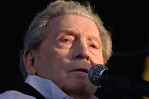 Rock'n'Roll-Musiker Jerry Lee Lewis erleidet Schlaganfall