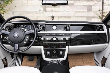 Rolls-Royce Phantom Drophead Coupé (2017) Karl Lagerfeld