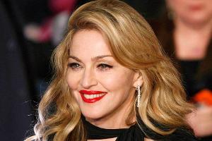 Instagram löscht Erotikbilder: Madonna ist außer sich