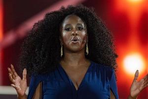 Motsi Mabuse hatte Corona-Kontakt: "Traurig, enttäuscht und wütend"