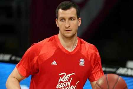 Zipser nach Hirn-OP: Zipser nach Hirn-OP: