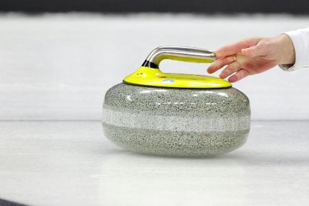 Sieg über Russland: Curlerinnen holen EM-Bronze Sieg über Russland: Curlerinnen holen EM-Bronze