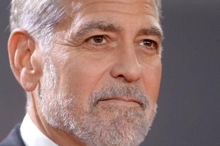 George Clooney gibt sich nachdenklich. George Clooney gibt sich nachdenklich.