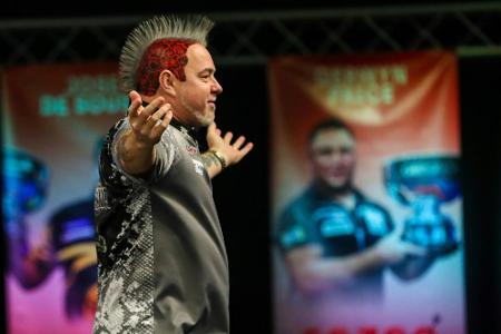Darts: Ex-Weltmeister Wright gewinnt WM-Generalprobe Darts: Ex-Weltmeister Wright gewinnt WM-Generalprobe