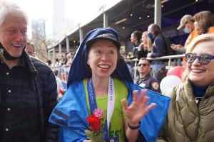 Chelsea Clinton beim New-York-Marathon: Mama und Papa warten am Ziel