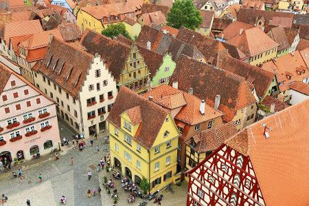 altstadt rothenburg ob der Tauber imago chromorange.jpg