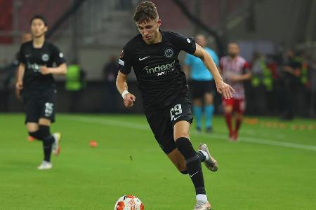 Sichtlich bemüht, seine starke Leistung des letzten Bundesliga-Wochenendes zu bestätigen. In der ersten Halbzeit noch zu uns...