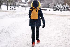Wintereinbruch: Diese Tipps helfen bei Schnee und Glätte