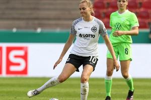 Frauenfußball: Frankfurt zieht mit Spitzenreiter Bayern gleich