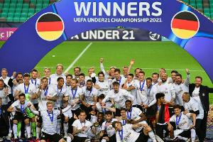 U21-Trainer Di Salvo: "Alle Spieler bei uns sind geimpft"