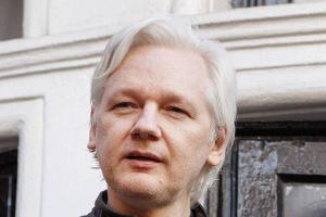 Julian Assange darf im Gefängnis heiraten