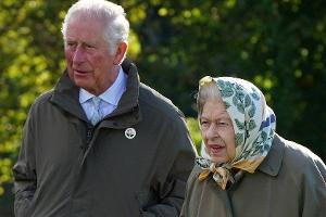 Queen Elizabeth II. meldet sich zurück