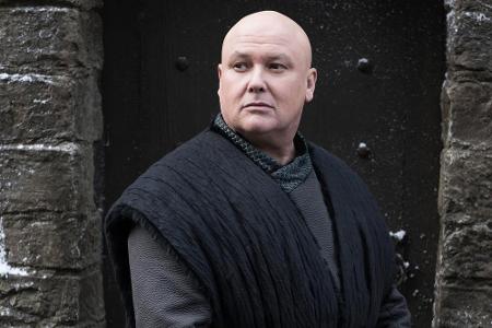 Varys, einst Meister der Flüsterer, der über alles und jeden bestens im Bilde war. Sein Markenzeichen: die Glatze.