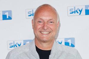 Frank Buschmann und weitere Stars würdigen TikTok-Star "Lissi" Krömer