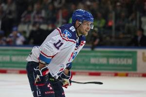 Mit Rumpfteam: Mannheim verliert auch in der DEL