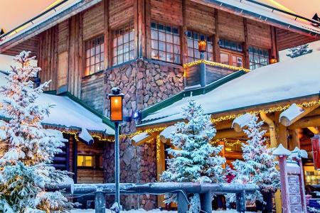 Nicht weit vom Ort Rovaniemi entfernt, herrscht 365 Tage im Jahr Weihnachtsstimmung. Denn das sogenannte 