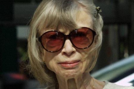 Joan Didion schrieb unter anderem das Drehbuch zu Joan Didion schrieb unter anderem das Drehbuch zu