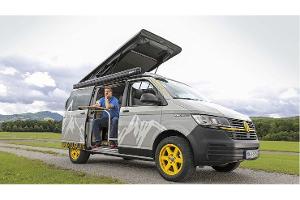 Premium-Bulli mit Zirbenholz-Ausbau